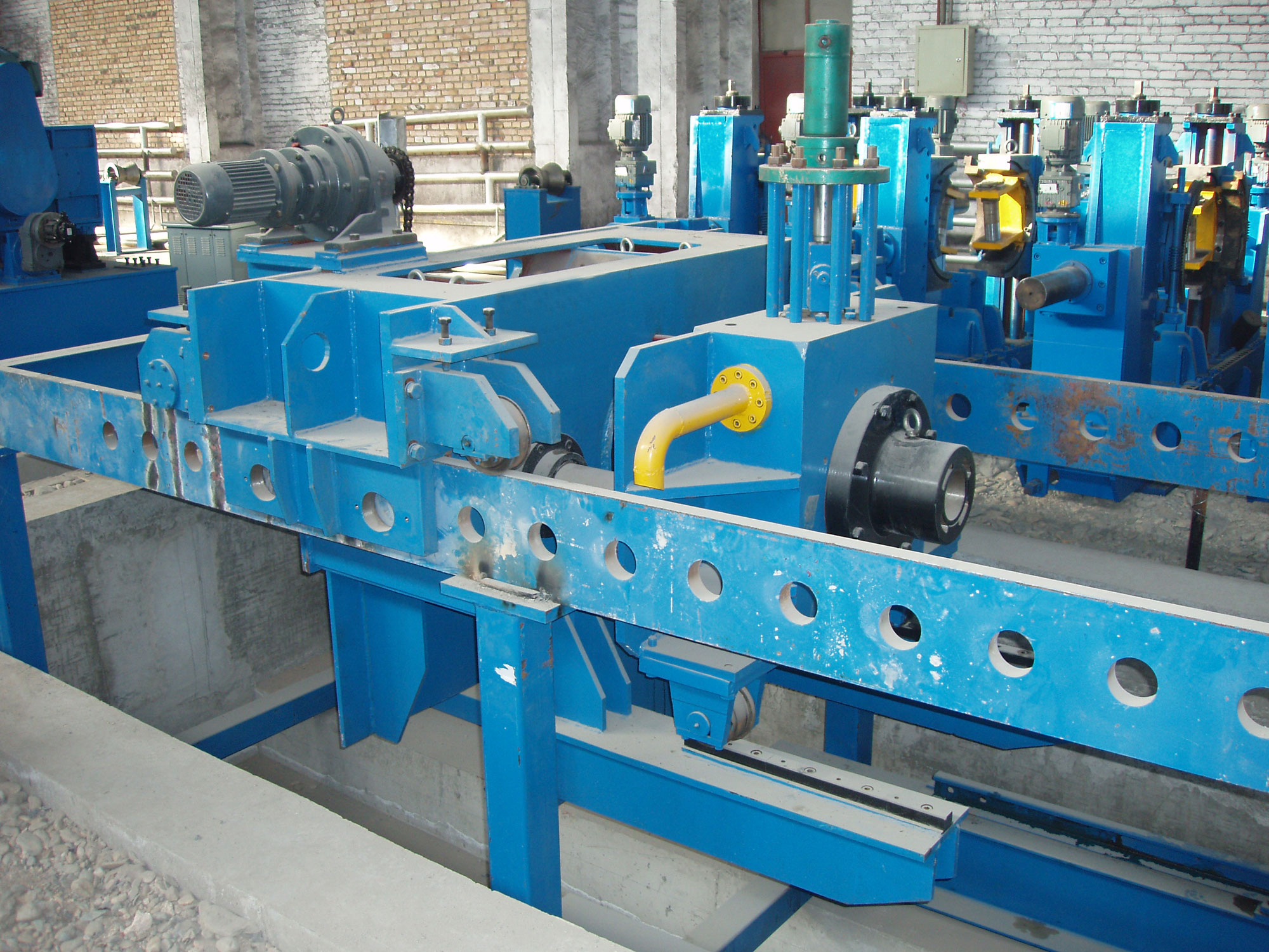 焊管輔助設(shè)備